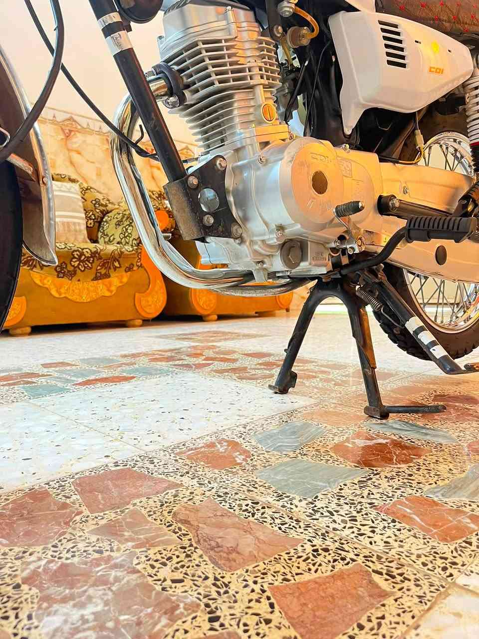 السلام عليكم دراجه نامه امتياز أوراق اسكنر  جاهزه من كلشي نضيفه شوفت عينك واسط نعمانيه السعر خاص ***********

