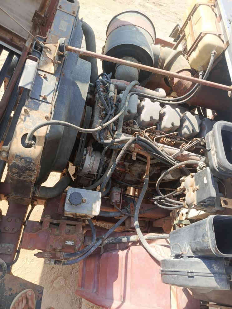 سلام عليكم لبيع رينو بوز2002 بدون رقم سعر70 ورقة بي مجال مكاني واسط حفريه
تواصل ***********
