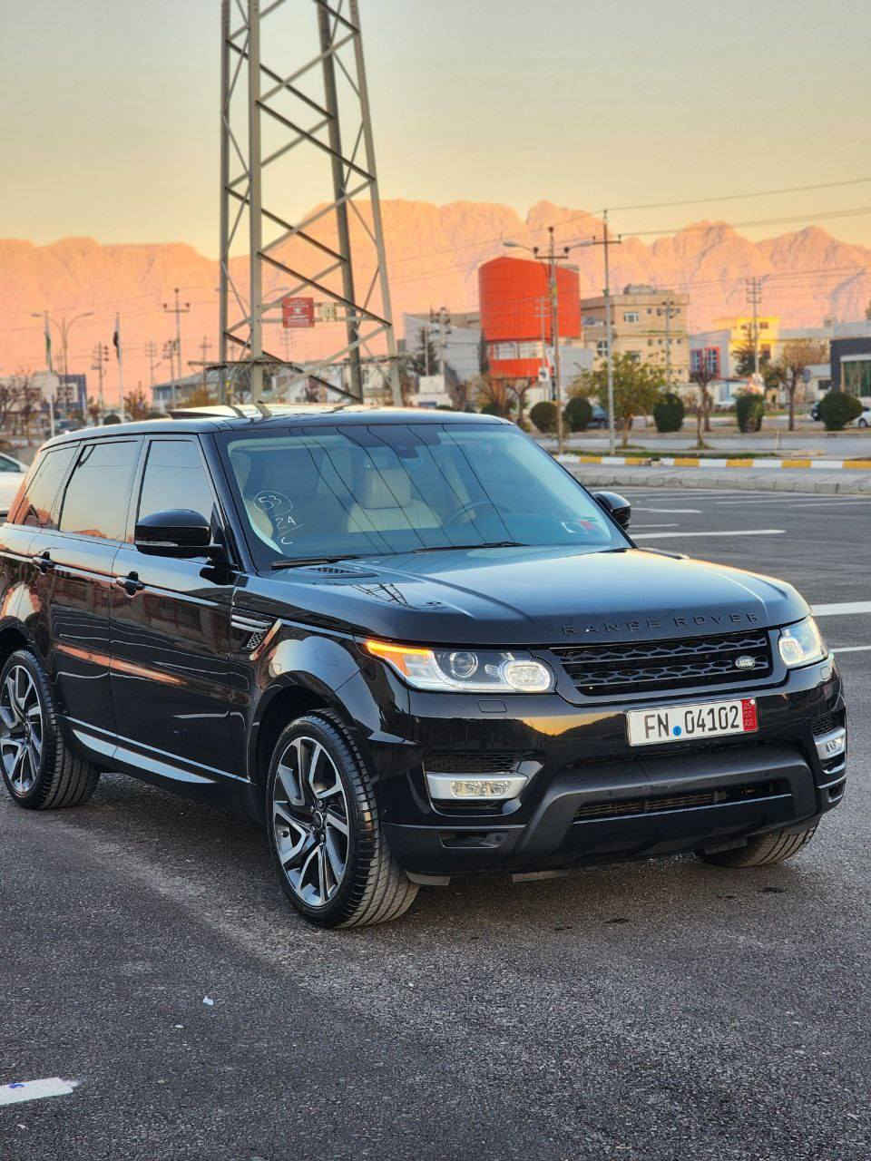 RANGE ROVER SPORT
مۆدیل 2016
مەکینە 6 پستۆنی سۆپەر جارچ 
بی رەقەمی دوبەی سفر سفر
وەک شەریکە ماوتەوە 
2 پارچەی بەس پەمبی ئەمریکای هەیە بی ناو جوار تایو ویل تازەی  خراوتە سەری شەریکە کامل سێرفز کراوە سپیری دانەگیراوە
فول مواسفات 
بەسمە چوار دەرگا بەسمە سنوق شەفت کارەبای برێک بەسمە لایت اۆتۆ داینامیک کامیرە  ێۆتۆستۆپ  ئاوێنە شەفت و خەزن و هیتەر ڕاداری هەر جوار دەوری حساس پێش و دواو ناو سپی کوشنی پێیش و دوا سارد و گەرم خەزن سوکان و هیتەر هیتر.....
هەموو گیانی بەشەرت گێڕ و مەکینە ناکردتەوە و هەمووی بە زەمان مالی دۆستە
رەقەم موبایل ***********
***********
