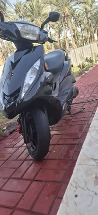دراجة gtr صارلها 3 اشهر نازلة رمبة او مستعملة شي قليل الاتصال 07717868...
