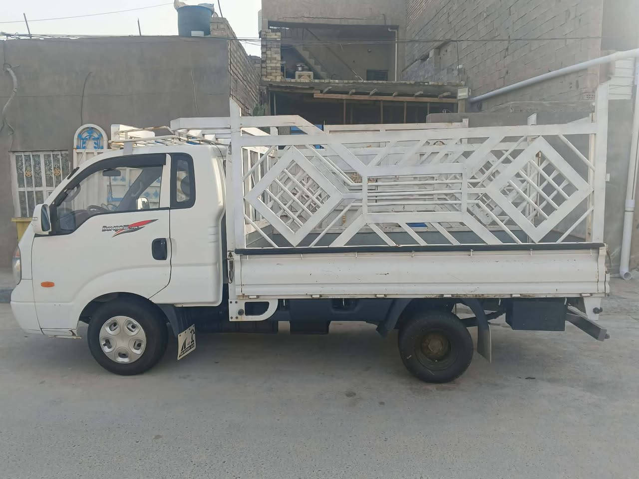 السلام عليكم كيه موديل 10 رقم صلاح الدين بسمي تحويل مباشر سياره كلهه بلاديه لا تعمير ولاضربه ولاصبغ كله عله وضع الشركه العنوان بغداد تقاطع سبع قصور بلضبط وسعرهه 100 ورقه واتساب ***********
