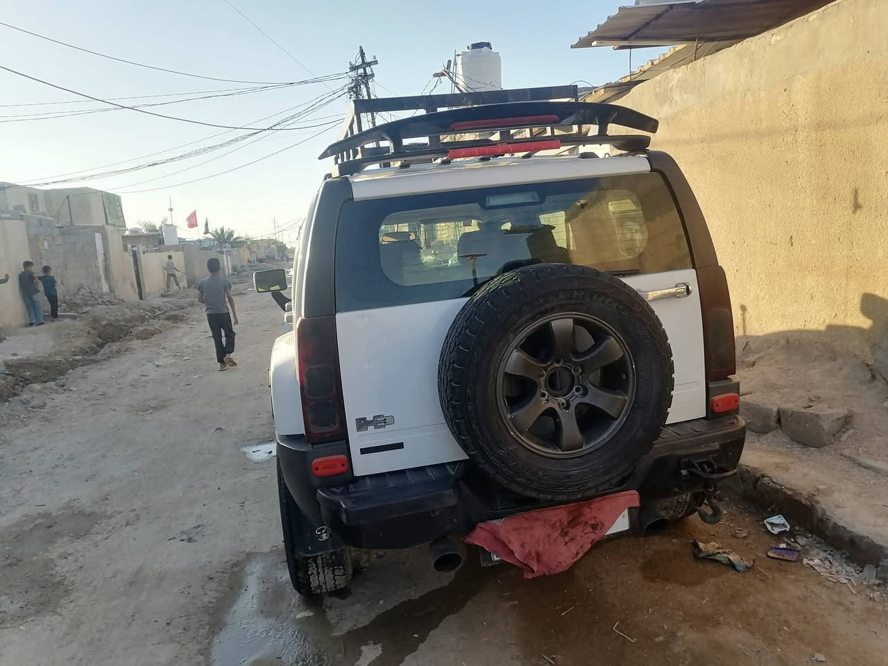 للبيع او مراوس همر H3 موديل ٢٠٠٧ خليجي مكفوله رقم بغداد دولي بسمي شرط تحويل الاتصال على الرقم ***********
