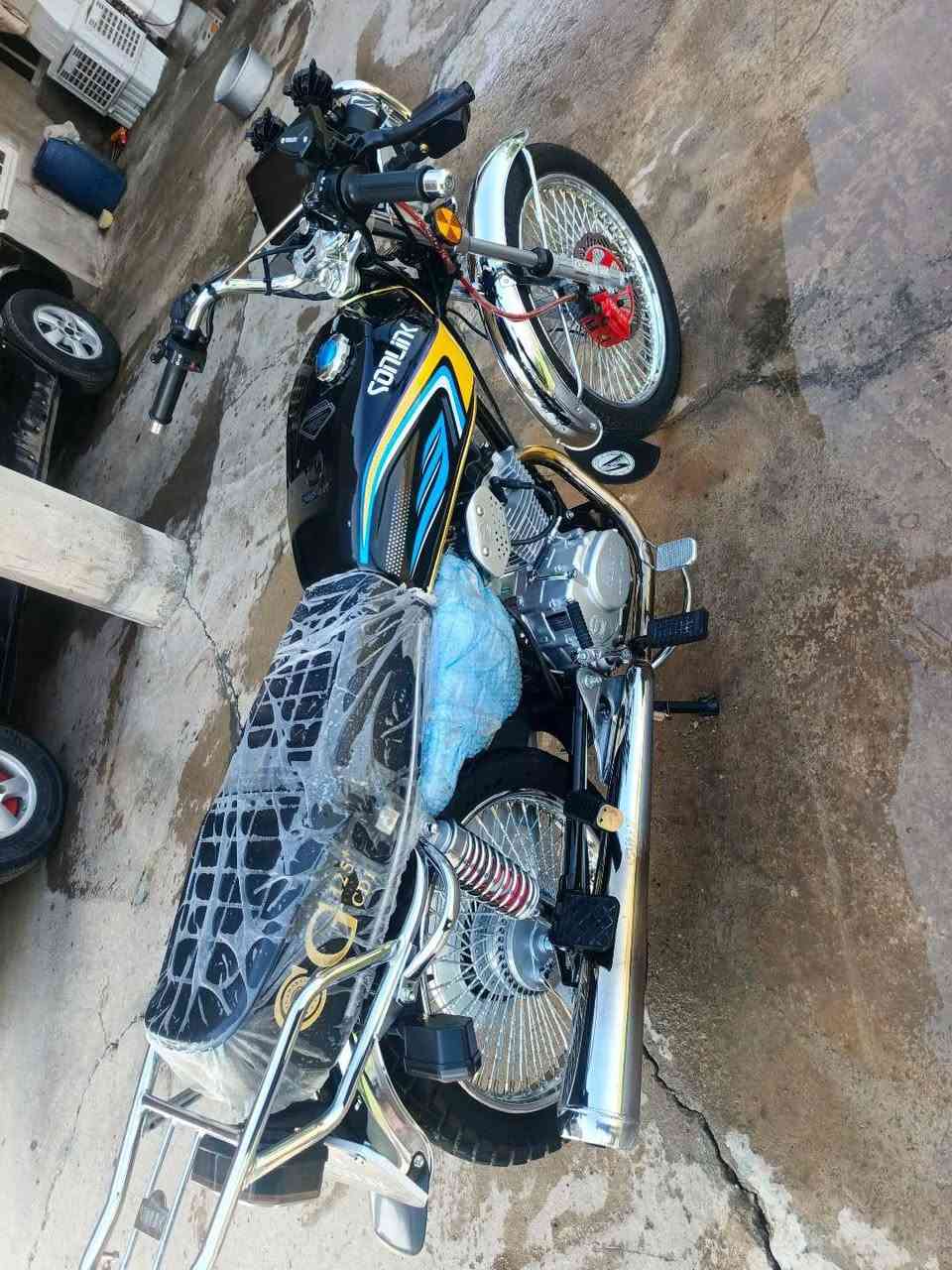 سلام عليكم دراجه تايكر بعدهة زير مكفوله نزلته 2026,1,1 مكاني كنعان رقمي ***********
