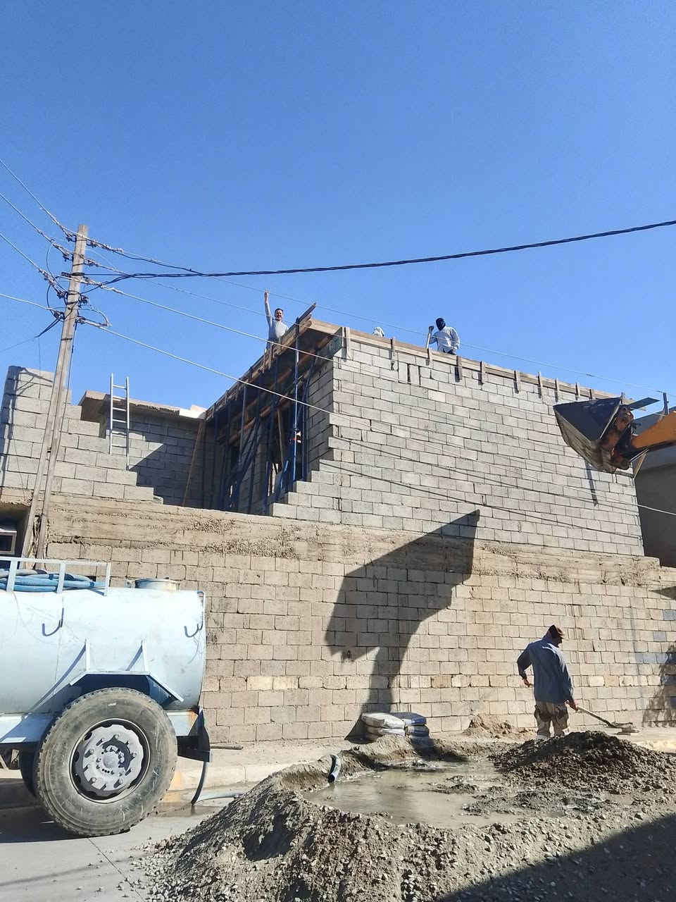 اسطه بناءنجارتسليم هيكل من أساس حد بيتونه شغل جدام عين استفساررقم ***********واتساب
