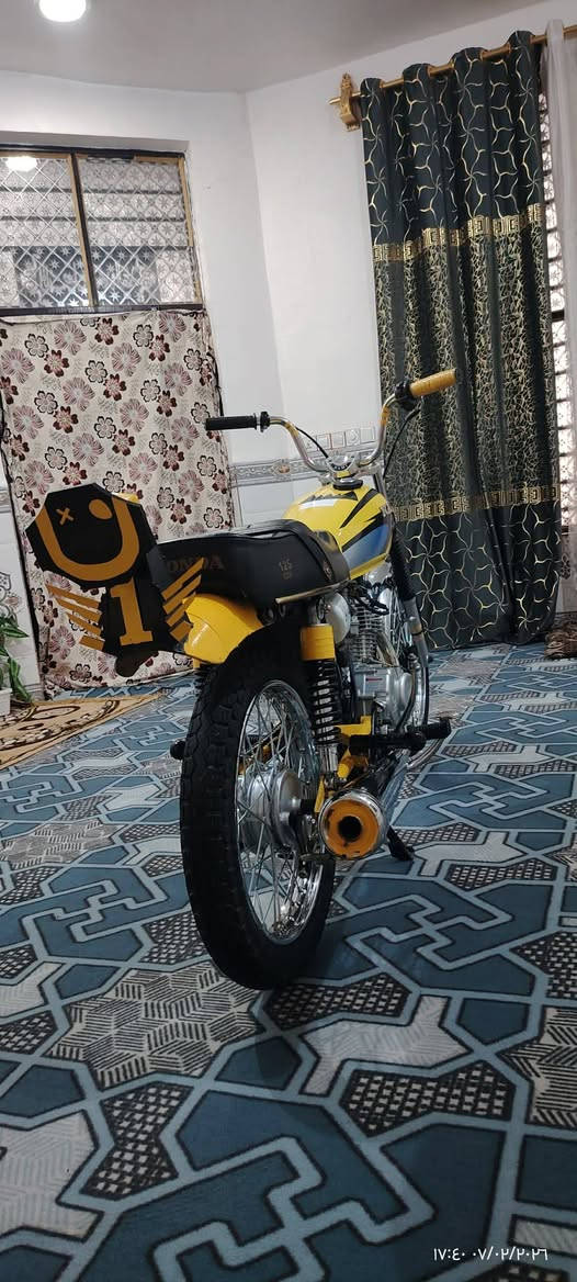 سلام عليكم
دراجه اللبيع موديل 26 كلك مكفوله من كلشي 
دراجه خير من الله صاله شهر من معمره  
سعر 675وبيه مجال قليل حك جيه مكاني كربلاء اطوريج ✨  رقم  0774038249 .


**إذا كنت صاحب هذا الإعلان وتريد حذفه لأي سبب، رجاءا أرسل رسالة إلى الدعم الفني**