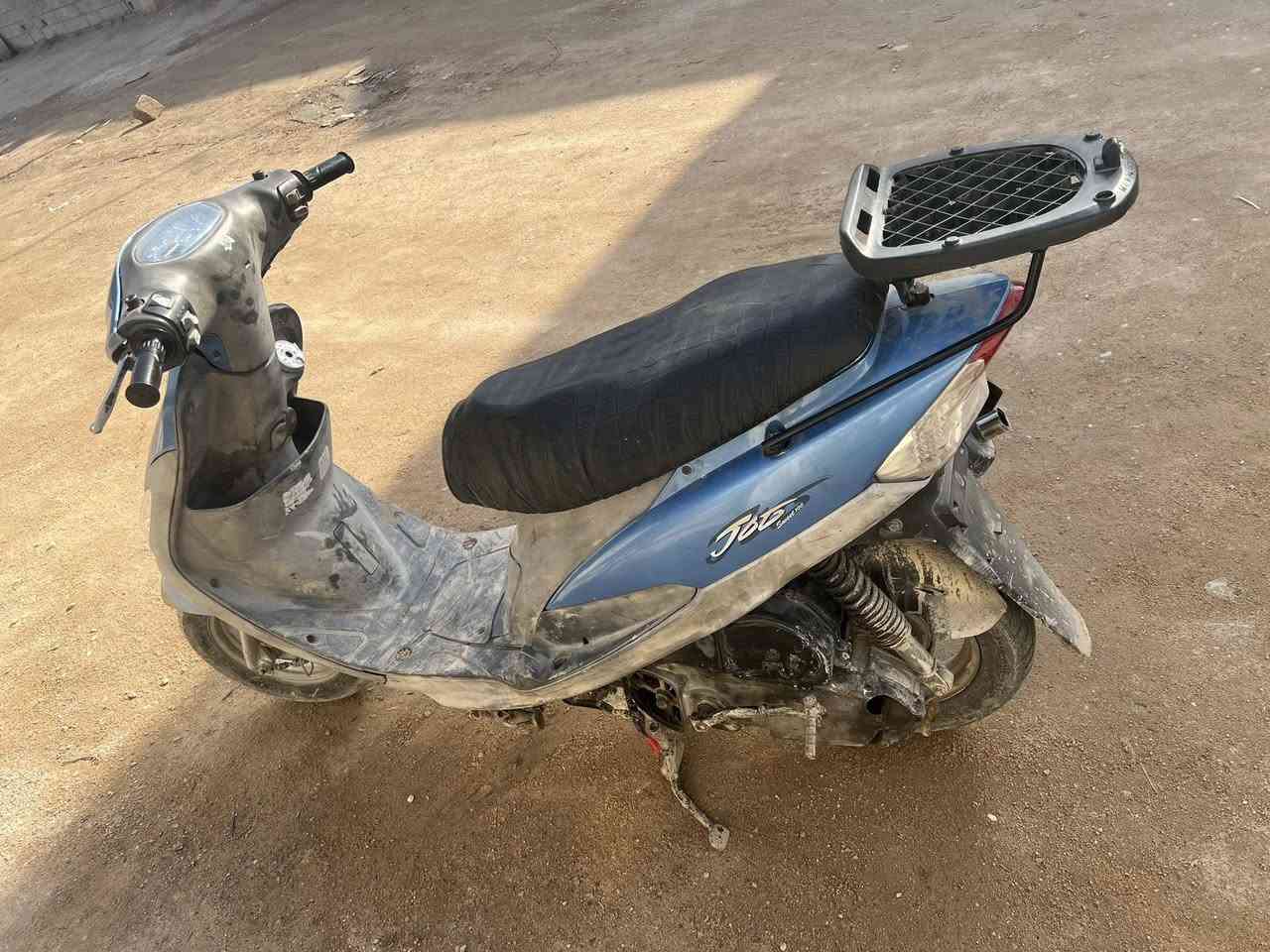 للبيع دراجه ماكس قجمه كلشي شغال بيها الدراجه بعدها جديده بس غسل ماغاسلها مثل ماتشوف بالصور الاستفسار راسلني ع هاذ الرقم***********
