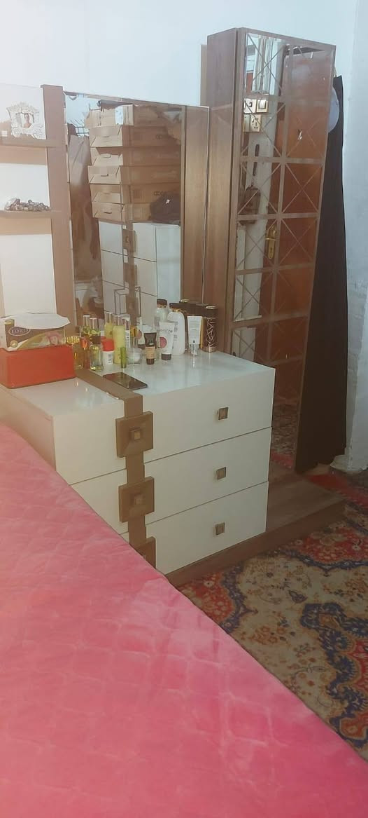 غرفه 8قطع نضيفه سعر ب650شراي فقط يتفضل خاص


**إذا كنت صاحب هذا الإعلان وتريد حذفه لأي سبب، رجاءا أرسل رسالة إلى الدعم الفني**