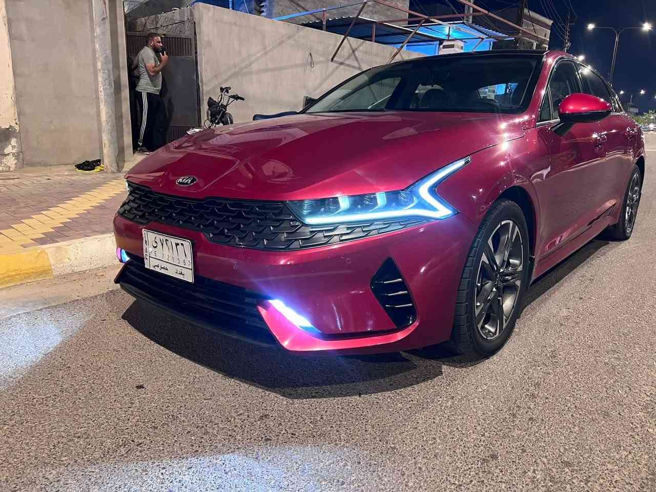 كيا كي فايف kia k5 للبيع
 موديل ٢٠٢١ خليجي الدولية العراقية 
"فول مواصفات"محرك ٢٠٠٠ دوش 
رقم بغداد تحويل ثاني يوم 
ضررها بارد بالداير وحافة الباب الخلفي شي بسيط 
للأستفسار ‭٠٧٨١ ٨٤٤ ٦١٢٧‬
