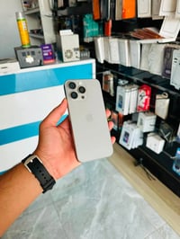 ايفون 15 برو ماكس • ايفون مستعمل • هاتف ايفون • ايفون 256GB • ايفون شا...