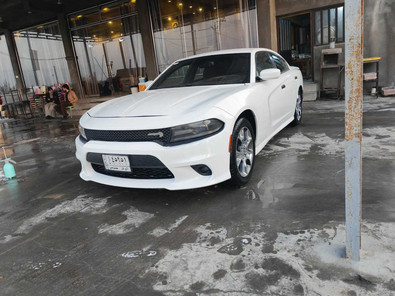 جارجر موديل ١٦ اصل فور ويل وملغي الفور ويل سيارة فول ما عدا الفتحه مكينه ٣٦٠٠  بدون ارباك سياره كامله تبريد تدفئه حداديه تختم تاير وصور الحادث بالمنشور وتقرير العراق هم بالمنشور العنوان البصره قضاء المدينه السعر (( ١٧٠)) رقمي (((  ***********
