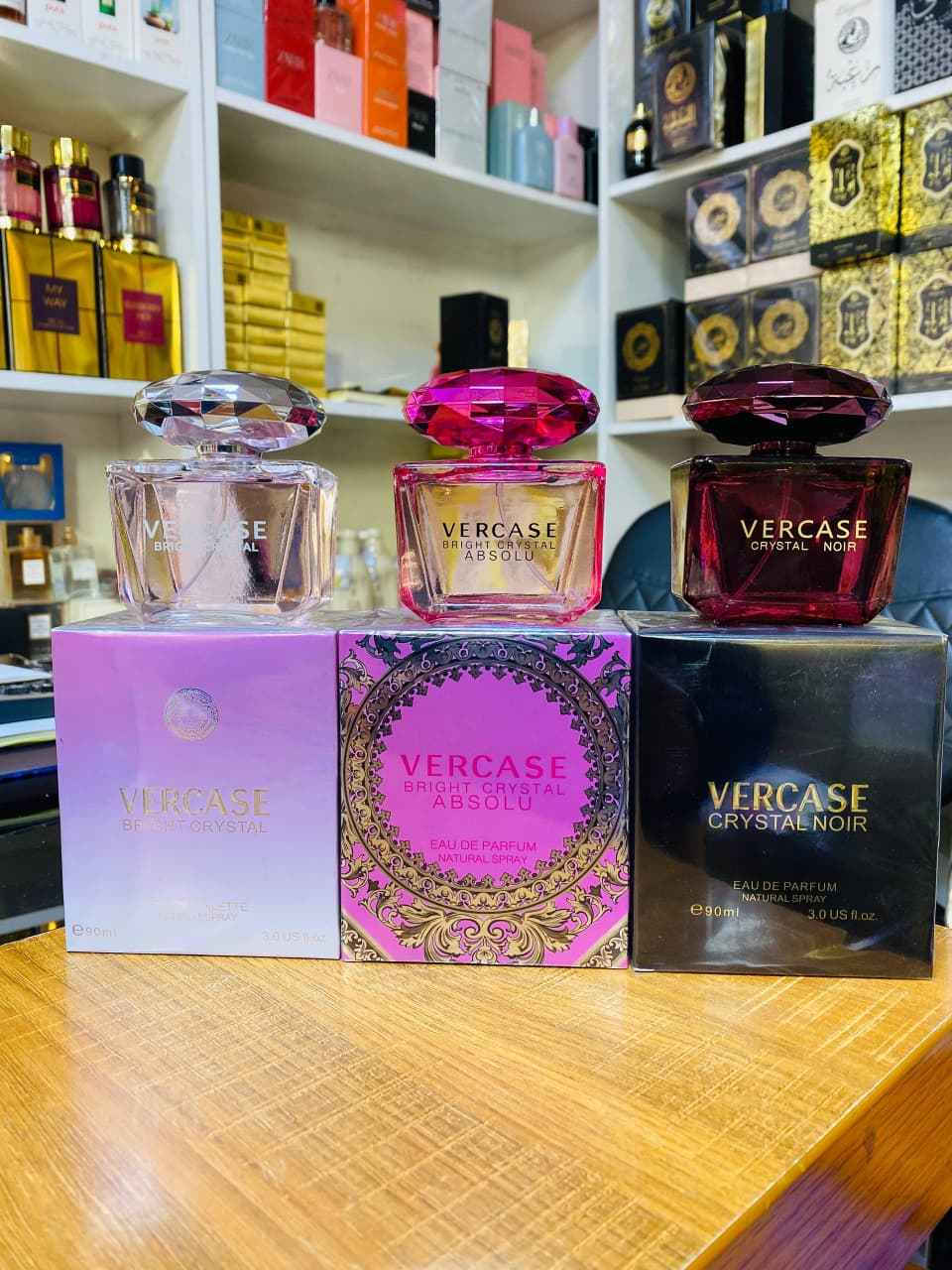عطور إماراتي أصلي اسعار تنافسيه مناسبة جملة 

سعر القطعه 8 الاف 

للحجز والاستفسار على رقم 

الواتس اب *********** بغداد, العراق
