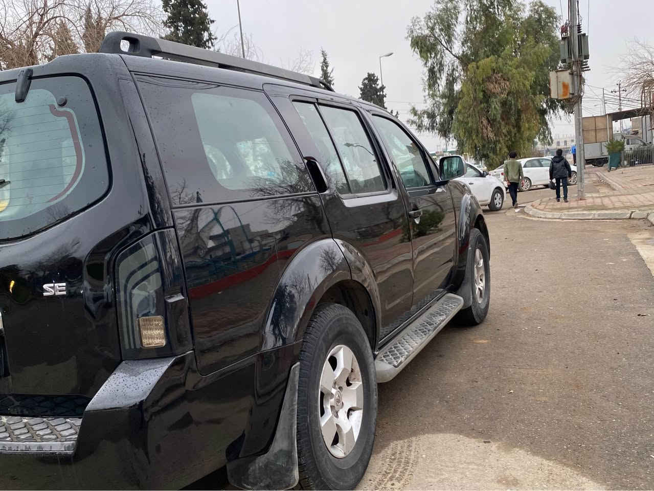 نيسان باسفةندةر موديل ٢٠٠٩ رةش قةتران 
١/دةشبول ئةرمادة
٢/دةبل ئاكسل
٣/تةبريت مةركةزى
٤/سوكان فوليوم
٥/سيدى بوكس
٦ /سى ريز كوشن
٧/كوشن جلد
٨/لايد زينون
  بوياخ بونيت لةسةر ساخى بوياخة و لةكةل نيو جامل بوياخ كيرو مةكينةى بةشةرت تةبريد بةشةرت  سةنةوى تا ٢٠٢٨ تازاية بةناو خومةوية تةحويلى خةرامة بةشةرت سةعرى 110كةلاو معملة
زمارة/***********
زمارة/***********
شوين جةمجةمال شمشمل, السليمانية
