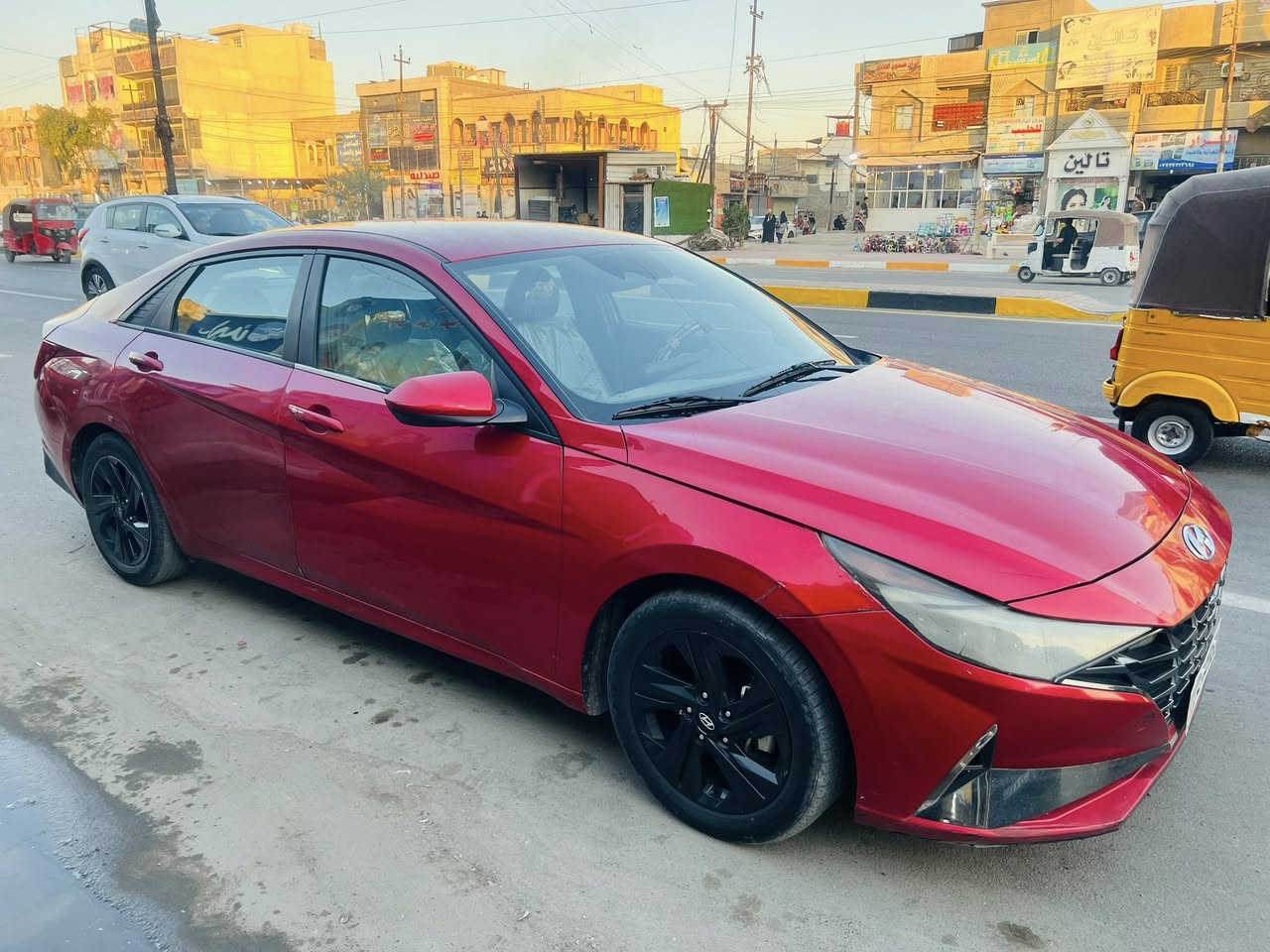 سلام عليكم النترا 2021 امريكي 
حادث جاملغ وباب 
السعر 130بيها مجال 
***********
