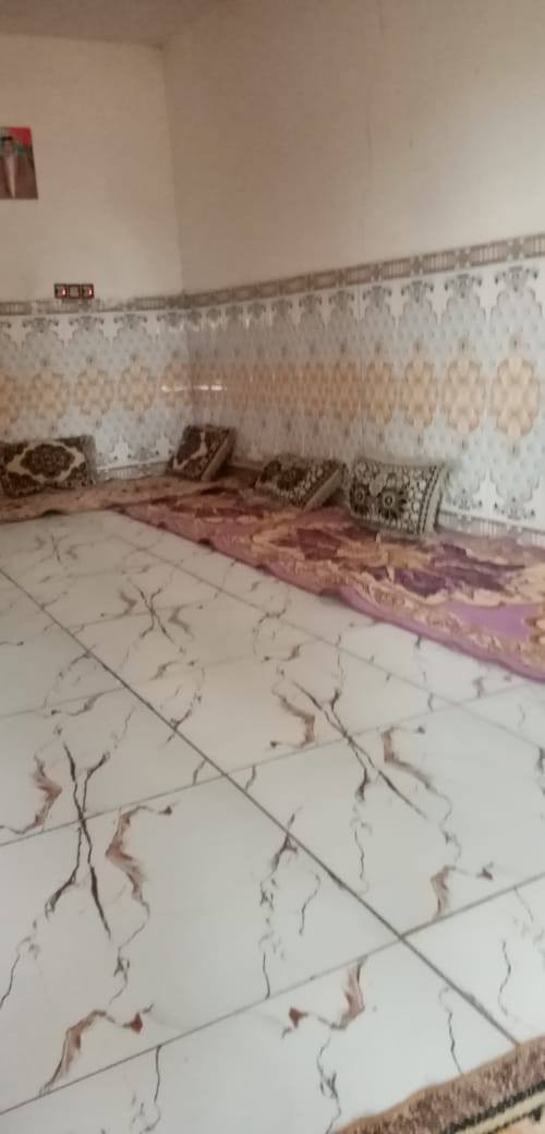 السلام عليكم
ارض زراعيه للبيع تبعد عن الشارع العام طريق دغاره شوملي 
كيلو 
مقابيل صور الشهداء 
 4 دونم طابو زراعي 
مزروعه حاليا 
وتحتوي على أشجار التين والرمان  و70 نخله حمال وانواع النخل  ارض زراعية فوك الجيد وكاع معدله صايره على جتف النهر صايره مباشر النهر رئيسي 

وماطورات كهربائيه عليها 
مايها نهرين من الجذول والضلميه طريق رسمي مع اساله 
من ضمنها بيت صاله 11متر وغرفتين نوم مع توفر كامل ملحقات البيت.

للاستفسار واتس اب او الاتصال 
***********
