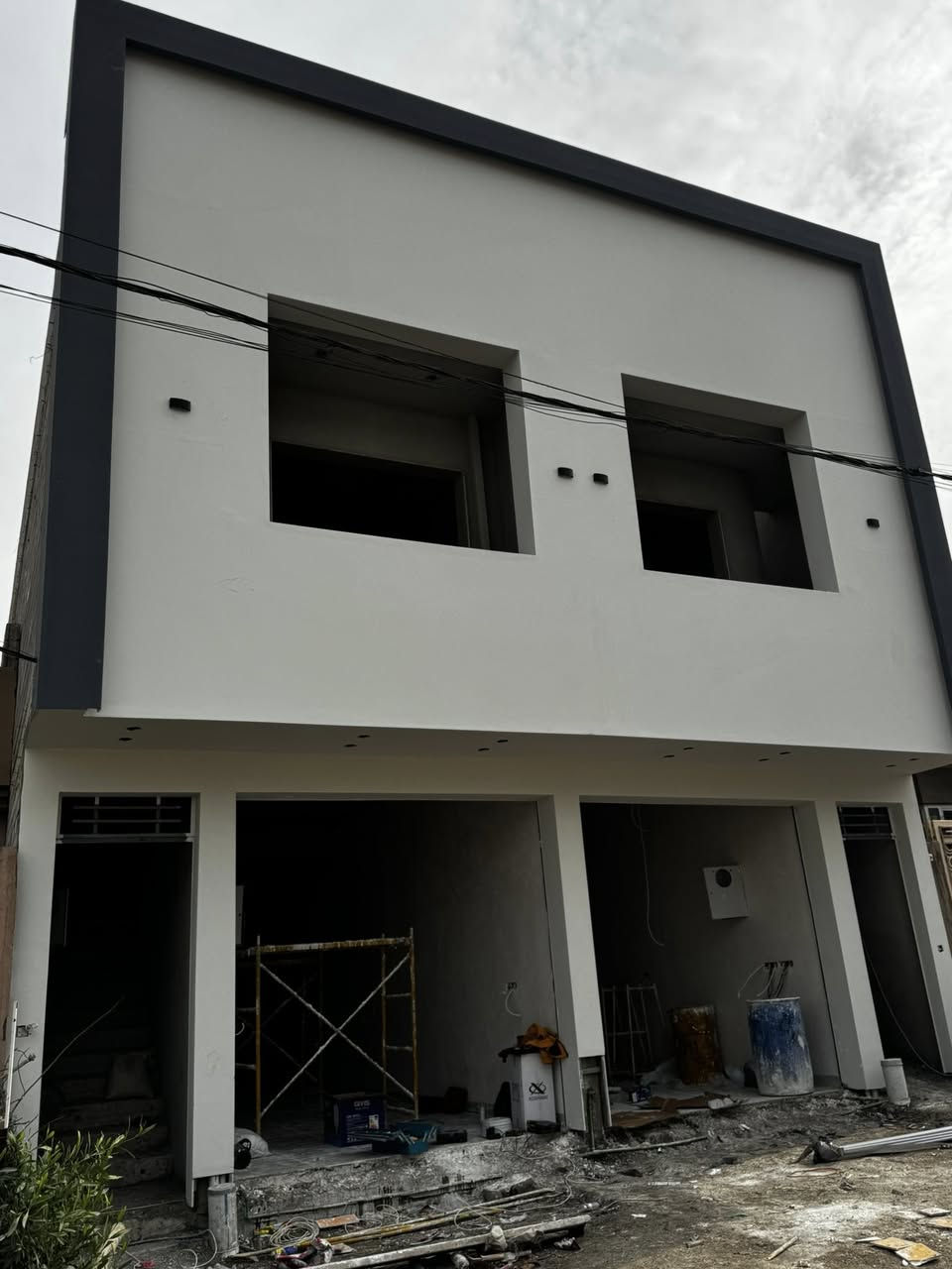 عرض مميز وتجاري 
عماره تجاريه المساحه ٢٠٠متر ١٠*٢٠
تحتوي العماره على وحددتين سكنيه
ومحلات كبيره مساحه المحل الواحد ٥*٢٠
الوارد الشهري للعماره ١,٥٠٠٫٠٠٠
مليون ونصف 
الوارد السنوي ١٨,٠٠٠,٠٠٠
تم بناء العماره تحت اشراف هندسي 
نضام دكتات ونضام سبالت وواجه بوردكس 
ضمان المواد المستخدمه في العماره عشر سنوات 
لمعرفه السعر او تفاصيل اكثر التواصل على الارقام 

***********
***********
