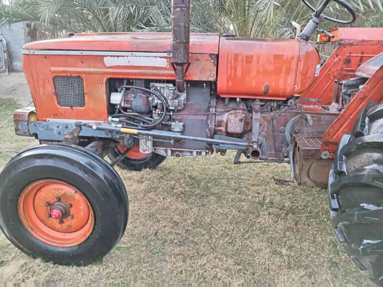 السلام عليكم مكينه عنتر للبيع موديل ٩٠ رقم وسنويه بدون تحويل المكينه على وضع الشركه العنوان كربلاء الحسينيه رقم الهاتف ***********
