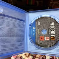 لعبه رزدنت ايفل 7 نضافه فول مثل ما موضح بصوره نسخه ps4 وتكدر تنزل نسخه...