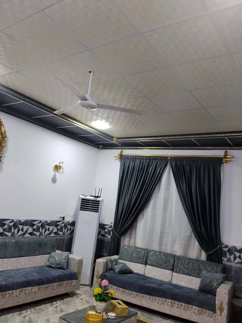 🏠 بيت للبيع في حي الشرطة:
- الموقع: قرب مدرسة سدن
- المساحة: 220 متر
- السند: طابو زراعي، سند 25
- البيت: كامل، غرفتين نوم، صالة، مطبخ، استقبال، صحيات داخلية وخارجية، مع محل
- الخدمات: كاملة
- السعر: 110 مليون، بي مجال قليل

للاستفسار: *********** أو ***********
