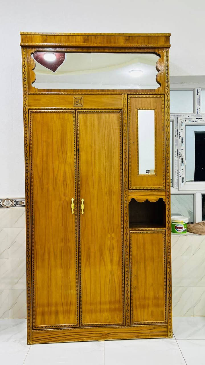 غرفه توج صاج عراقي نظافه فول كامله  السعر مليون 150  بي مجال العنوان الرمانه البوعبيد للستفسار *********** واتساب
