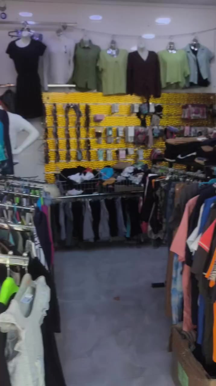 🔥👗 وصل حديثاً إلى مجمع أبو فدك للبالة الأوروبية الجديدة 👗🔥
تم وصول تشكيلة مميزة من الملابس النسائية الصيفية 🌸☀️
أسعارنا كلش مناسبة ومنافسة 💰👌
ومتوفر أيضاً:
👖 بناطير
🩳 كيلوتات
👚 شلحات
🛌 بجايم نسائية
📢 لا تفوّتين الفرصة… حرك للسوك قبل لا تخلص الكمية!
📍 العنوان:
ناحية الإمام – حي السجاد
مقابل مدرسة الإمام الابتدائية للبنات ومدرسة دار العلوم
بالفرع المقابل لصيدلية الأنفال


**إذا كنت صاحب هذا الإعلان وتريد حذفه لأي سبب، رجاءا أرسل رسالة إلى الدعم الفني**