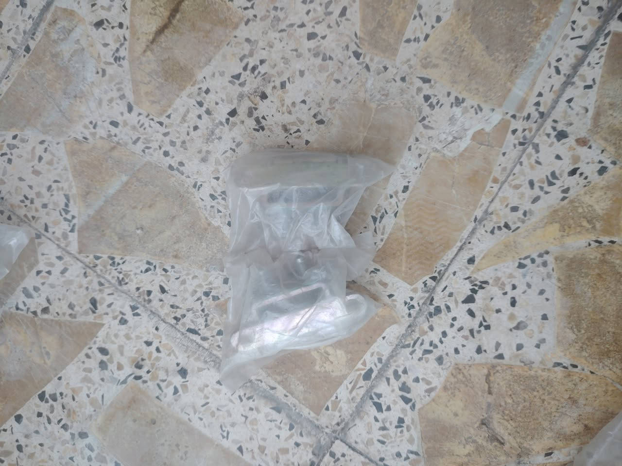 سلام عليكم عندي غراض سنتافيا موديل 25 كوري اصلي دبلات جنطه كهربائية نرمايد بنيد ماستكات خلفيه ومسطره جنطه ومسطره دعاميه اماميه نرمايد باب ابيع جوه السوك اتريد شلع او قطع بس المعروض عندي مكان بغداد مدينه الصدر اتصال ***********
