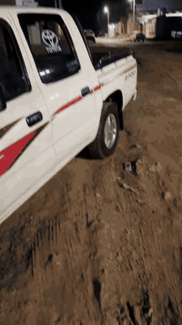 بيكم موديل 99بلادي كلها حتى خط البلادي. محرك بلادي رقم نينوى شرط التحويل سعر 110 بيها مجال الشراي يتصل والمايشتري رجاء لايتعبني مكان تكريت ***********
