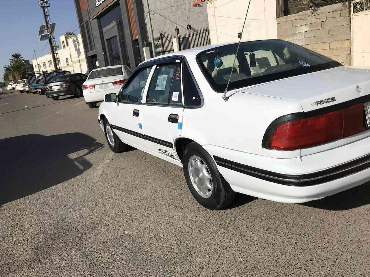 سلام عليكم
من رخصة الادمن 
دايو برنس جديده بدون صبغ شرط بس دعاميات والباقي كفاله عامه موديل 1994 سياره كير ومحرك وصدر جدد سياره جاهزه من كولشي كهربائية جام  كله شغاله سياره جديده اوتماتيك منقصه لو برغي  رقم الانبار دولي تحويل ثاني يوم هزه جديده 
سعر. 41 وبيه مجال قليل 
مكان فلوجه كورنيش 
***********
***********

