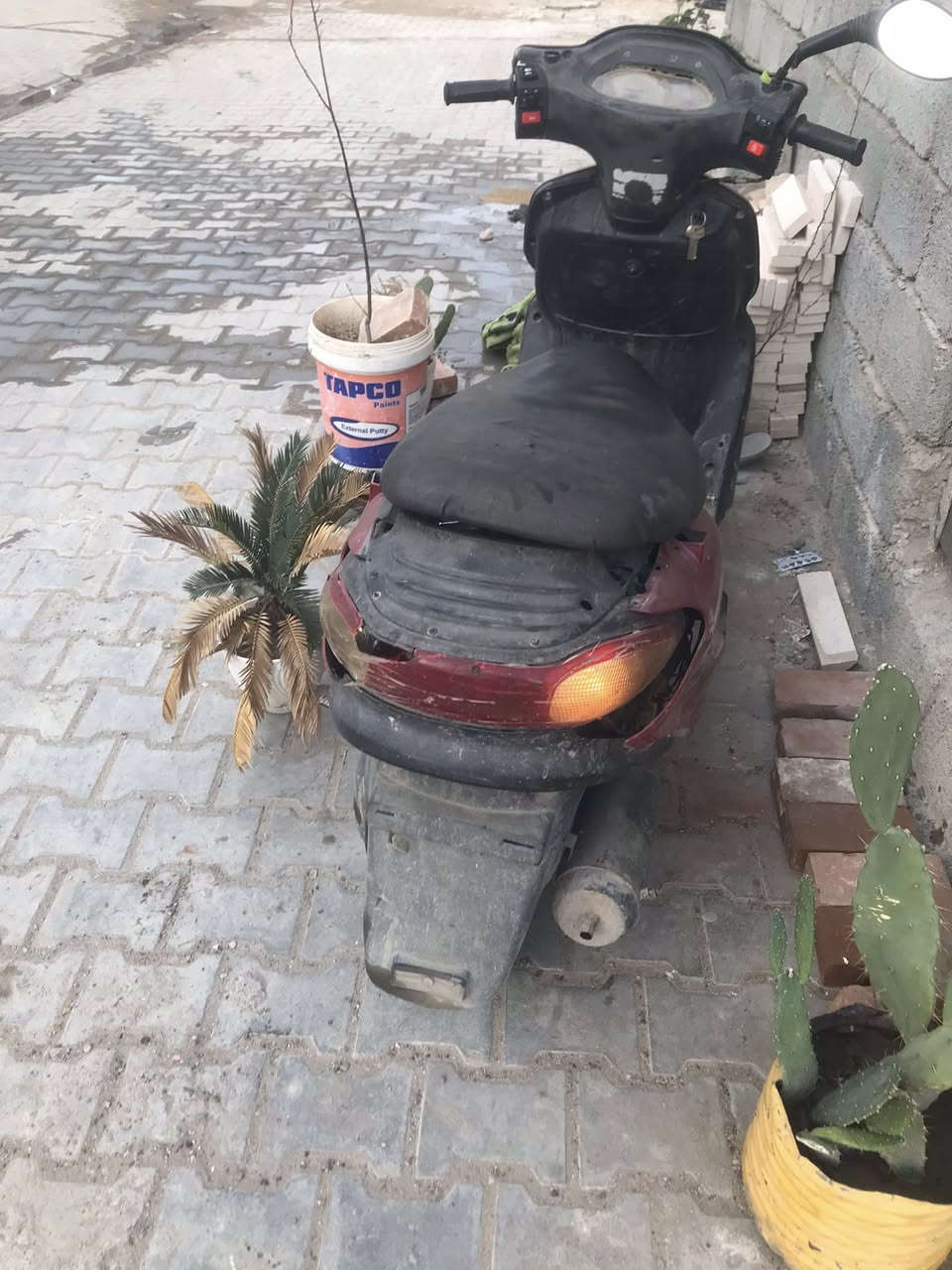 السعر 240 الف مكاني الحريه زراعي
سلف وهندر الضو امامي اشاير هورن شغالات 
بيها شلعه التواصل واتساب فقط ***********
