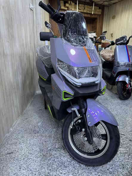 الدراجة الكهربائية T08⚡️🛵
من ماركة SOKA

-ملف نحاسي بقدرة 2000
-البطارية عدد 6 بقوة 32 امبير
-ويل 12 الكبير
-نظام مانع سرقة
- نظامP و نظام R رجوع للخلف
- سرعة توصل الى75 كيلو
- تتحمل الاوزان العالية 

ضمان سنة (بطارية-عقل-ملف)
متوفر جملة و مفرد 
***********
