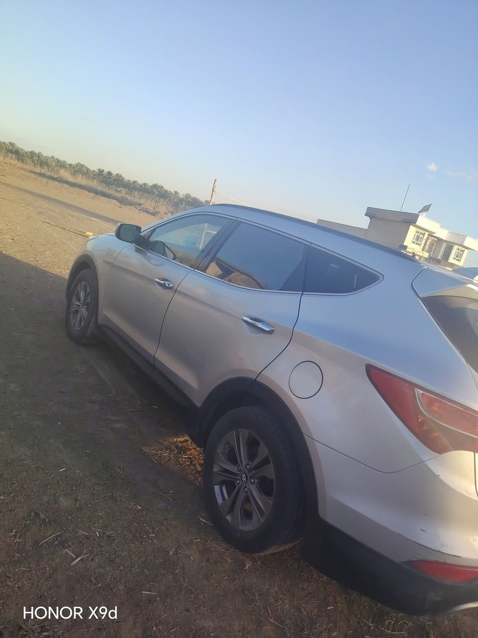 سنتافي ١٤امركي  رقم بغداد  بسمي محرك رابعه سونار موجود بل منشور سعرها ١٤٠ بيه مجال قليل ***********
