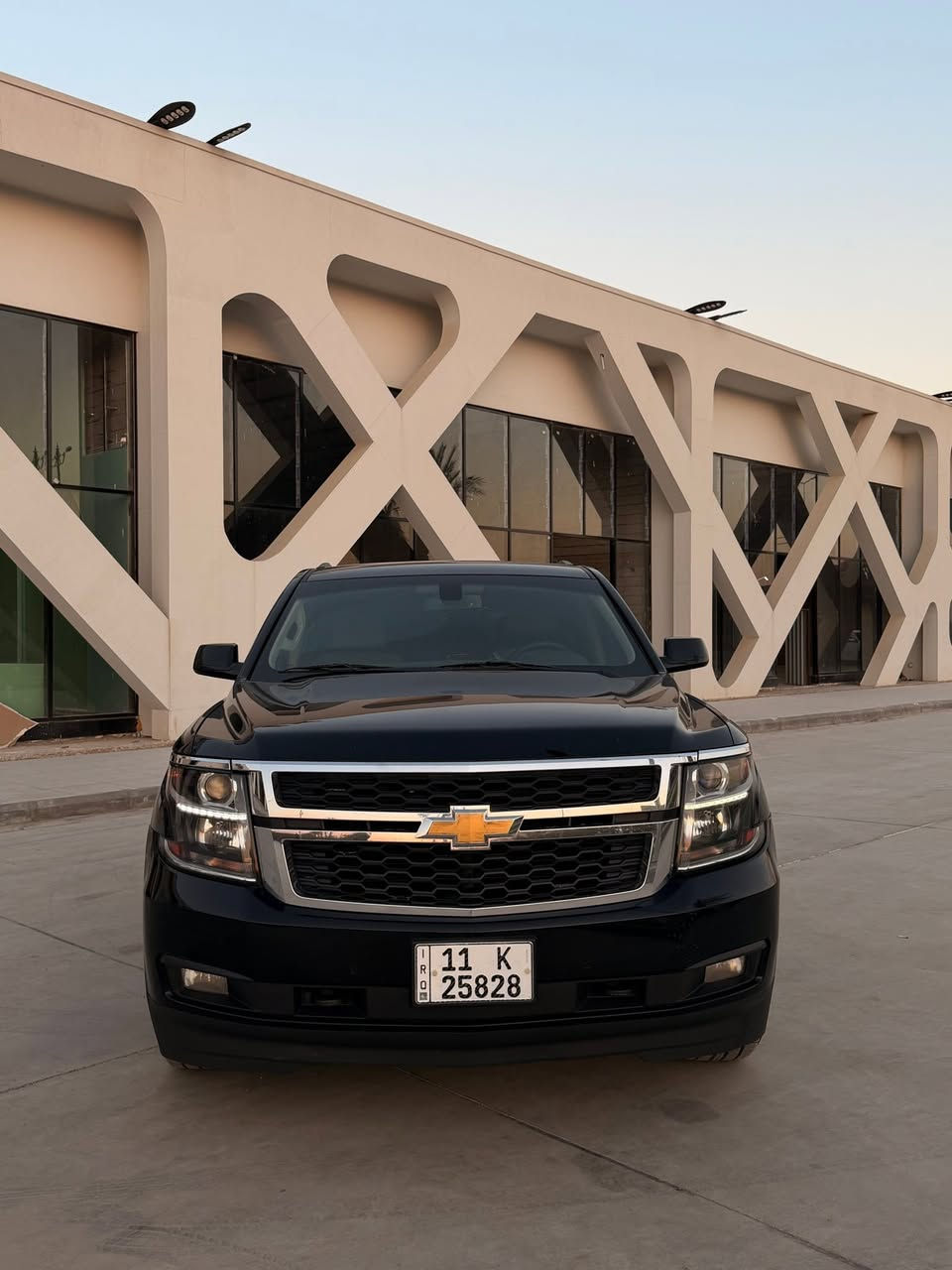 TAHOE للبيع
الموديل 2018 خليجية 
وكالة المنصور 
الفئة Ls 
رقم بغداد 25828 k  
السيارة مكفولة كفالة عامة عدا صبغ بسيط مسافة شبر في الجاملوغ الأمامي جهة السايق والباقي كفالة عامة 
مشي السيارة 150 الف حقيقي 
مواصفات السيارة 
كشنات جلد بلادي
شاشه كبيره
قاصه
حساس امامي خلفي
كشنين كهرباء
زنون عالي ناصي
ويل ٢٠.
لد امامي
كشافات ضباب.
سياره كلش حلوه وناعمه وبلعافيه ع ياخذها 
تحويل ثاني يوم 
***********
