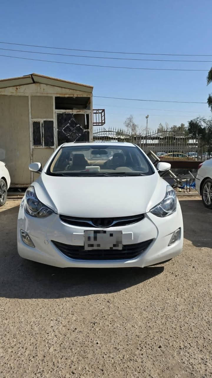 النترة ١٤
خليجي كير مكينه تبريد مكفولات , محرك ١٦٠٠ اقتصادية السيارة صرفهه قليل رقم اربيل

قطعتين بيهه بابين عكس السايق صبغ و جامغلين صابغهن جمالية لان بيهن شخطات جانت وصورهن موجودة قبل الصبغ يعني مامفتوح الجاملغ ، دواخلهه سليمة 

فتحة بالقمارة دواخل عسلي 

سيارة نظيفة ومتحب عطلات 

السعر100 ، التفاوض بعد المعاينة 

مكان السيارة: النجف

للتواصل ***********
