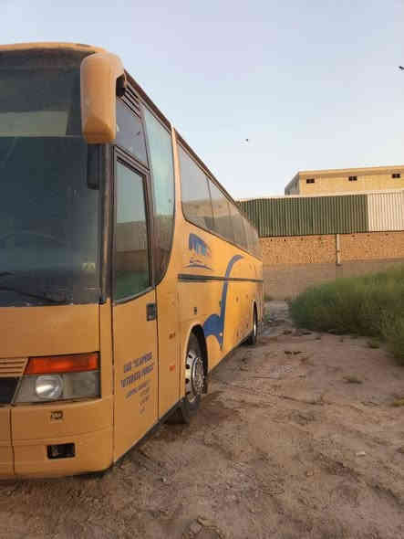 سلام عليكم باص الفينيه اصل 2002 مكينه ٨ قايش واحد كير ٤ *٤ تبريد انجماد بدون R للاتصال ***********
