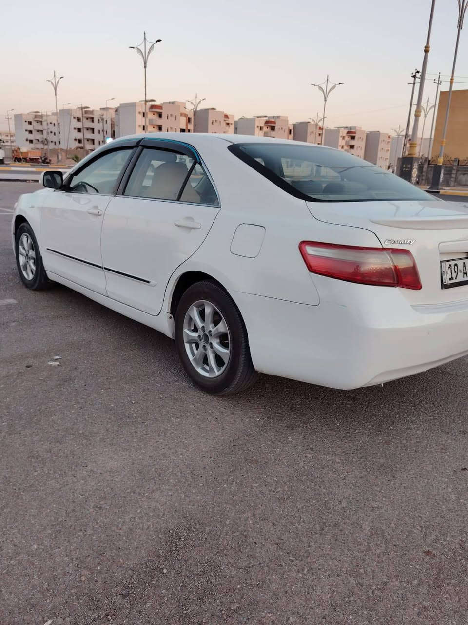 سلام عليكم سياره نوع كامري موديل 2008خليجي فول موصفات فتحه حساسات تحكم ستيرين مري شفط كير مكينه تبريد حداديه تخم تاير خير من الله بيه قطعتين صبغ كلير لباقي كفاله سياره مال بيت جديده السعر 89 وبيه مجال حك جيه رقم الهاتف ***********
