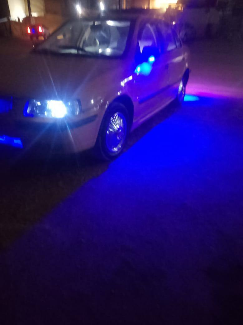 سمند موديل 2011 سياره حلوه كير حدايه دواخل كله جديد سياره حلوه وكاعده سعر 27وبيه مجال مامطلوبه سياره ولا ربع  
***********
