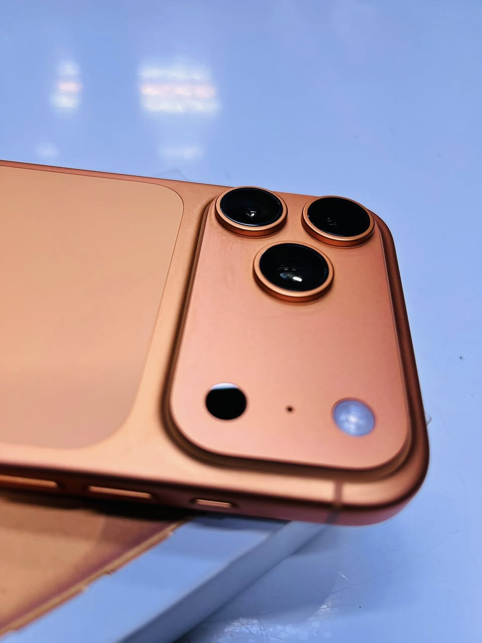 السلام عليكم ايفون 17 برو ماكس 256 
وكاله Abm اخو الجديد بيع او مراوس 
السعر 2150 قفل مكاني الدوره 
***********
