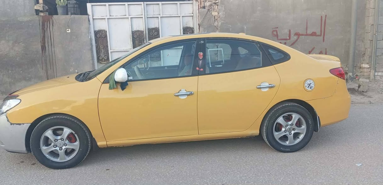 السلام عليكم النترا أمريكي مبدل جاملغ وشوي مقدمه بل شاصي بيها فقط الباقي اليبل واحد  سيارة فتحه
تخم تاير كير محرك متعهد بيهن السعر ٩٢ وبيها مجال
***********
