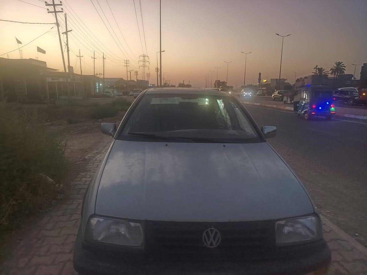 سلام عليكم فنتوا موديل 95 للبيع 34  باسمي ***********
