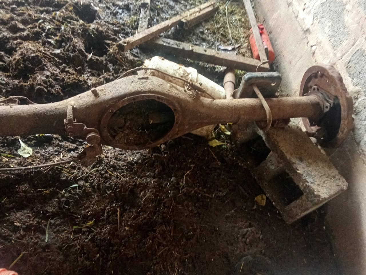 سلام عليكم هوزن مال فتون هوه وشفتاته بس عوزه كسن مكان بغداد هاذ رقمي للتواصل ***********
