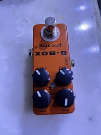 معدات موسيقى • طوني