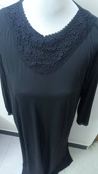 تصفية محل • بيع جملة • ١٦ قطعة