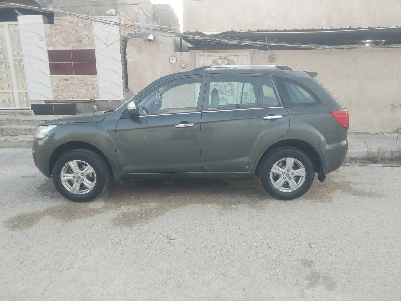 السلام عليكم
ليڤان X60
موديل 2015
 الرقم (مثنى)
گير عادي - مكينة وگير وحدادية مكفولات
السعر 55
رقم موبايل - ***********
