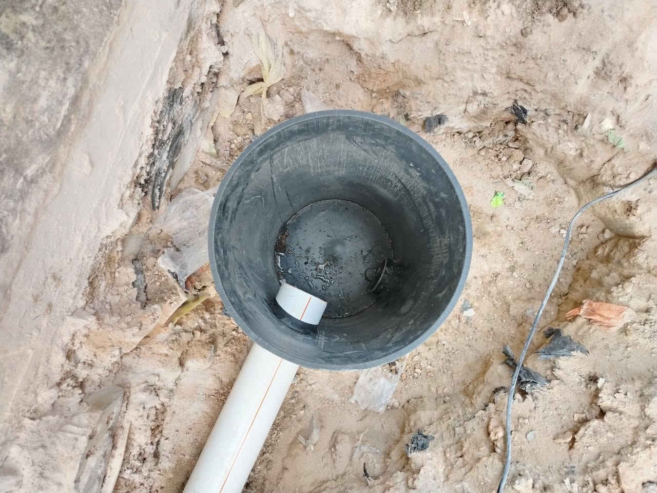 السلام عليكم ورحمة الله وبركاته. عندك تأسيس جديد. اَو عندك ترميم للماء والمجاري. او الماء عندك ضعيف حار او بارد. الحل يمنه وعملنا جيد جدا واسعار مناسبة ماعليك سوى الأتصال ونجيك لباب البيت. للتواصل *********** متوفر واتساب عملنا داخل كربلاء فقط
