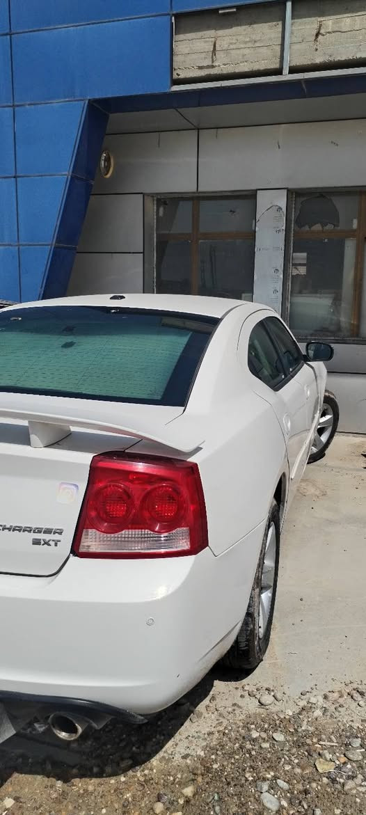 عشره بسمي جاهز من كلشي داخل مكفول ارباك مطاك رقمه بغداد انكليزي سياره *********** السعر ١٠٥ وبيه مجال
