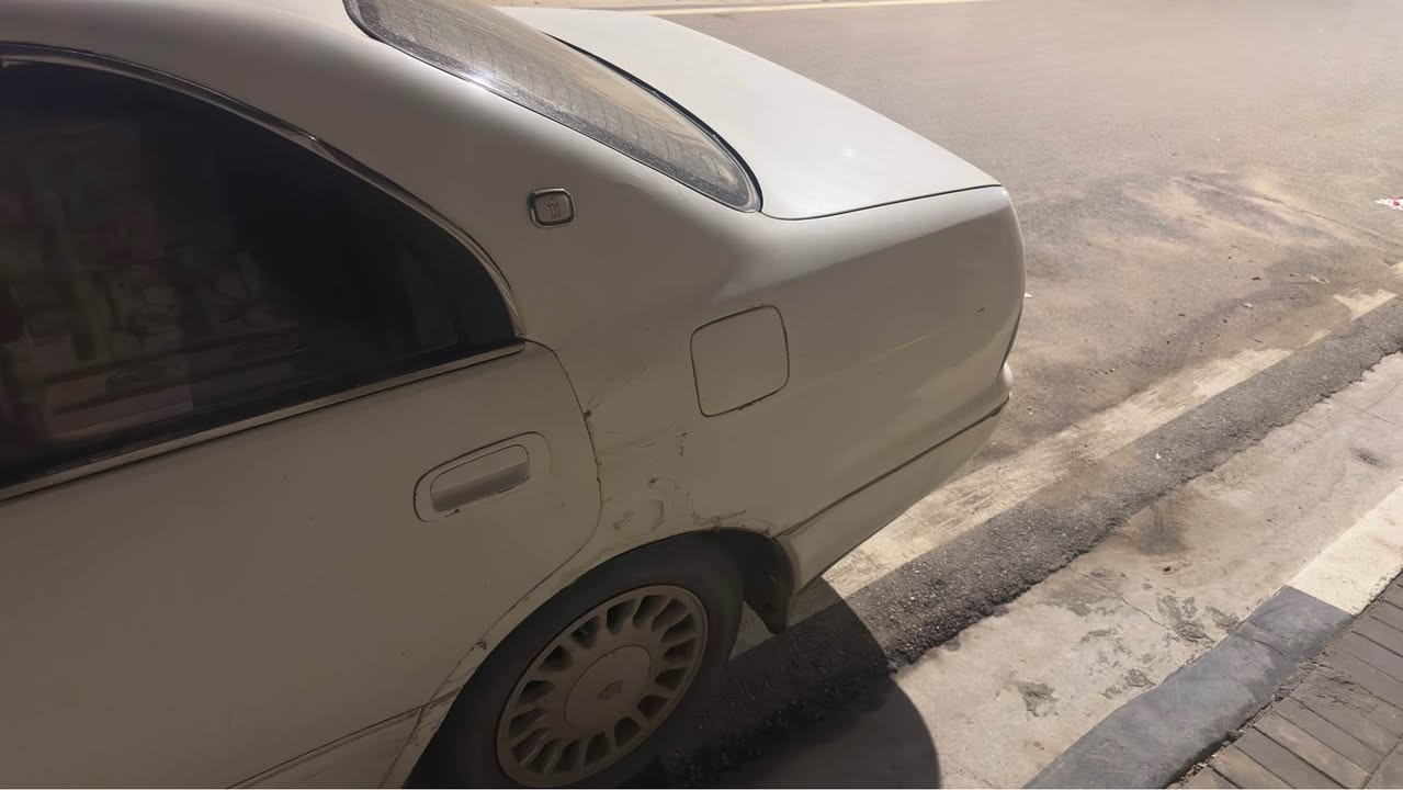 السلام عليكم بطه متصل موديل 92 للبيع السياره حلوه ومتعوب عليها تجي وتشوف بعينك السياره دواخلها نظيفه ومرتبه باسمي مشروع وطني ارقام بصره تنتهي سنويتها 2029 السياره تحويرها نظيف وتبريد شغال ( السياره مكصوصه جنطه شغل درجه اولى )  
السعر 45 ورقه 
الرقم ‭0771 757 1654 البصرة, العراق
