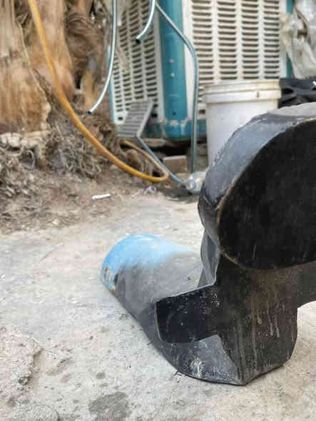 من رخصة ابو كروب راسطة يابانية ليبع سعرها 25مكان كربلاء الأمني الداخلي والاستفسار على هذة رقم ***********
