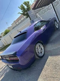 كير عادي ٦ كير جالنجر. ٢٠١٦  صبغ. جالمغين وبونيد.  ماشيه ٧٥ الف. كليو....