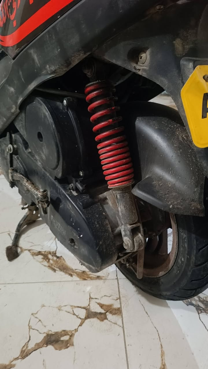 دراجة ماكس عدلة مكينة نضيفة49دراجة شغالة تجي وتفحص بس كفرات تعبانة سعر450بيهة مجال
***********
