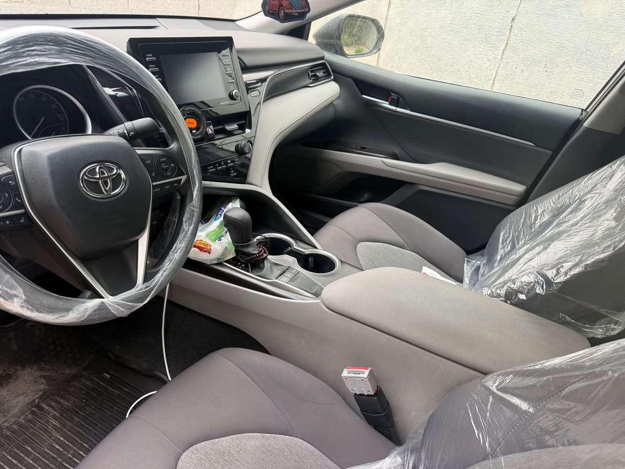 للبيع ومراوس 
كامري 2023 Le
ضرر جامرلغ وباب بدون دواخل ماشي ٢٦ ميل 
كير محرك شرط سنويه ورقم جديد بسمي أربيل دولي بي بطاقة بنزين سيارة نظيفة سعر ١٩٠
*********** كركوك, العراق
