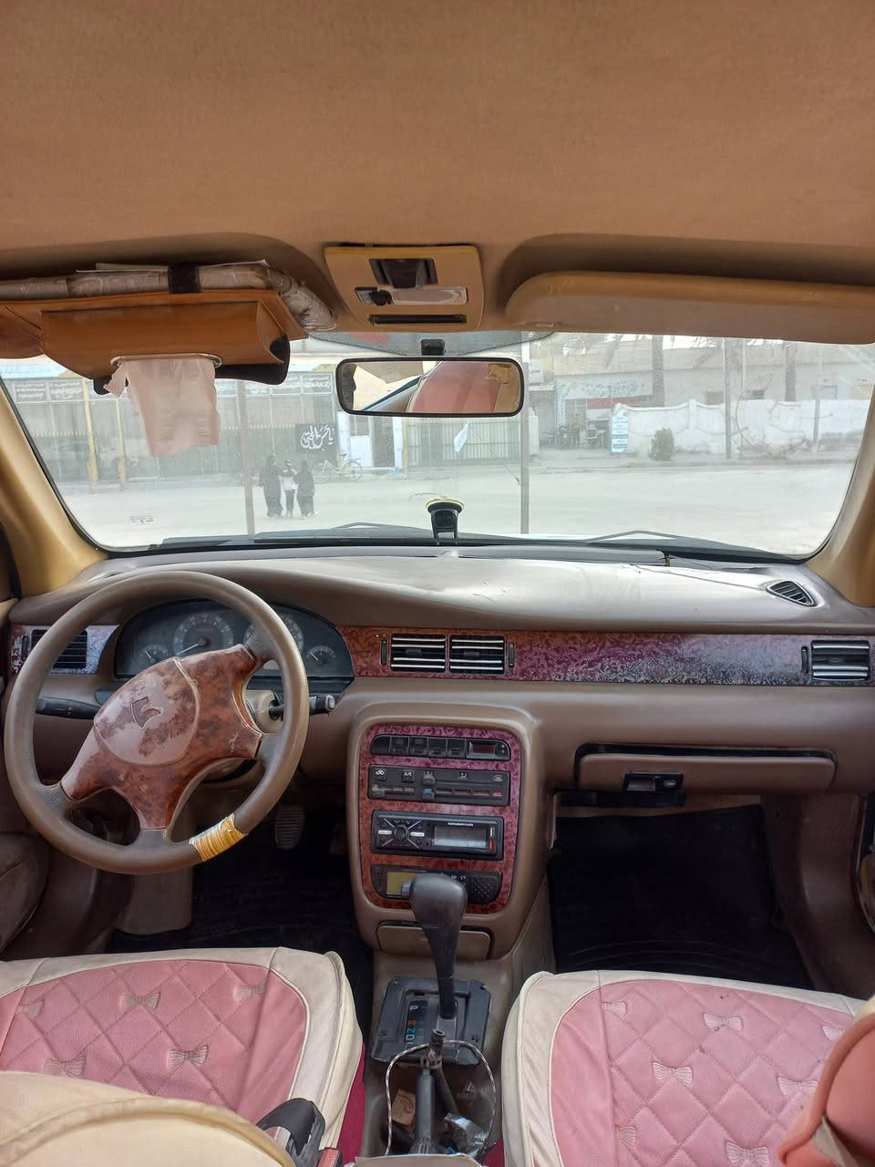 السلام عليكم سياره سمند مديل ٢٠١١ محور كورله مكينه وكير مكفولات رقم مميز راعيه بال حله يريد مداور مكان السياره في كربلاء  ***********
